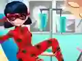 게임 Dotted Girl Ambulance For Superhero 온라인