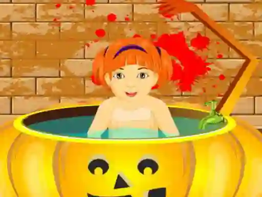 게임 Little Baby Halloween Bathing 온라인