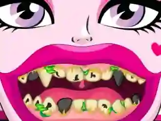 게임 Draculaura Bad Teeth 온라인
