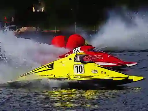 게임 Motor Racing Boat 온라인