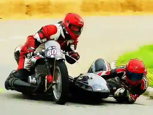 게임 Sidecar Racing Puzzle 온라인