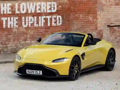 게임 Aston Martin Vantage Roadster 온라인